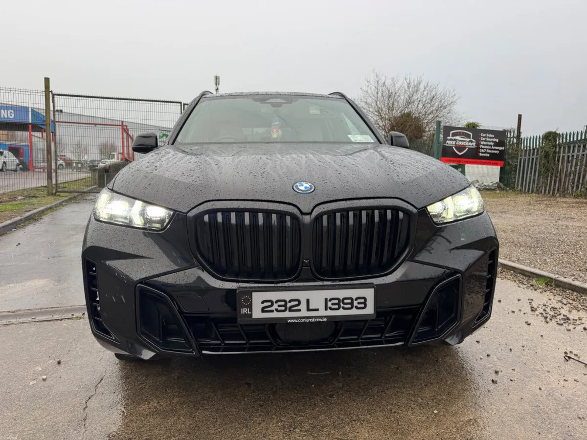 BMW X5 2023 fully loaded - Image 4
