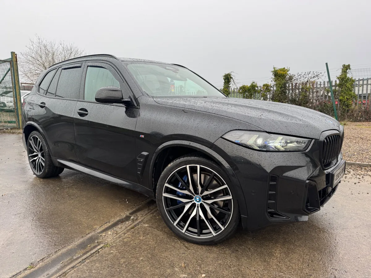 BMW X5 2023 fully loaded - Image 1