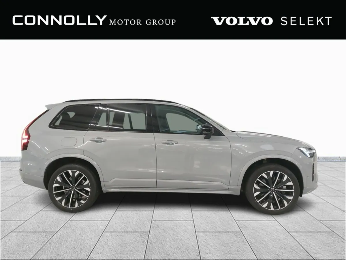 Volvo XC90 Plus T8 PHEV €672pm - Image 4
