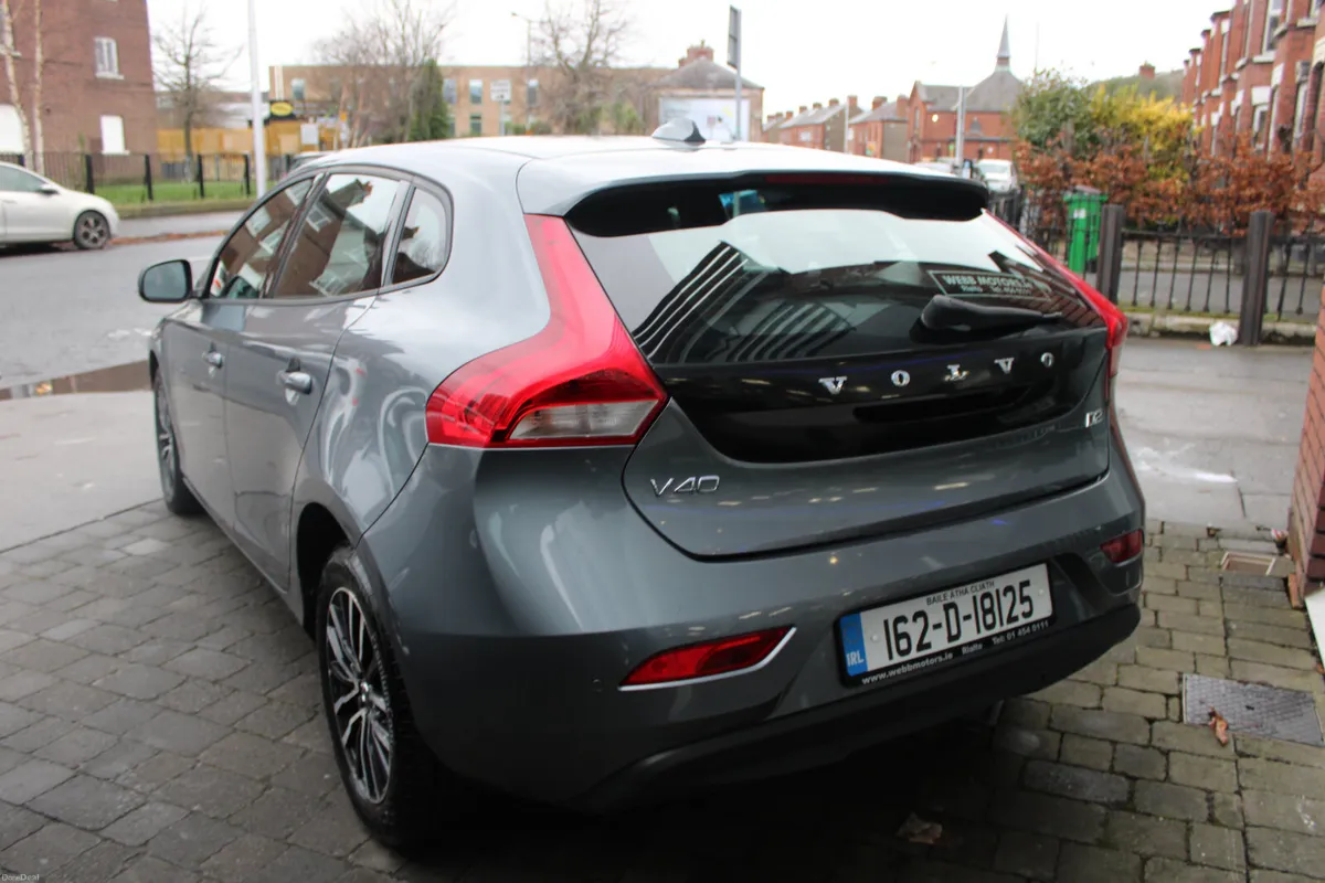 IRISH NEW  V40 GT  2.0L DIESEL AUTOMATIC - Image 4
