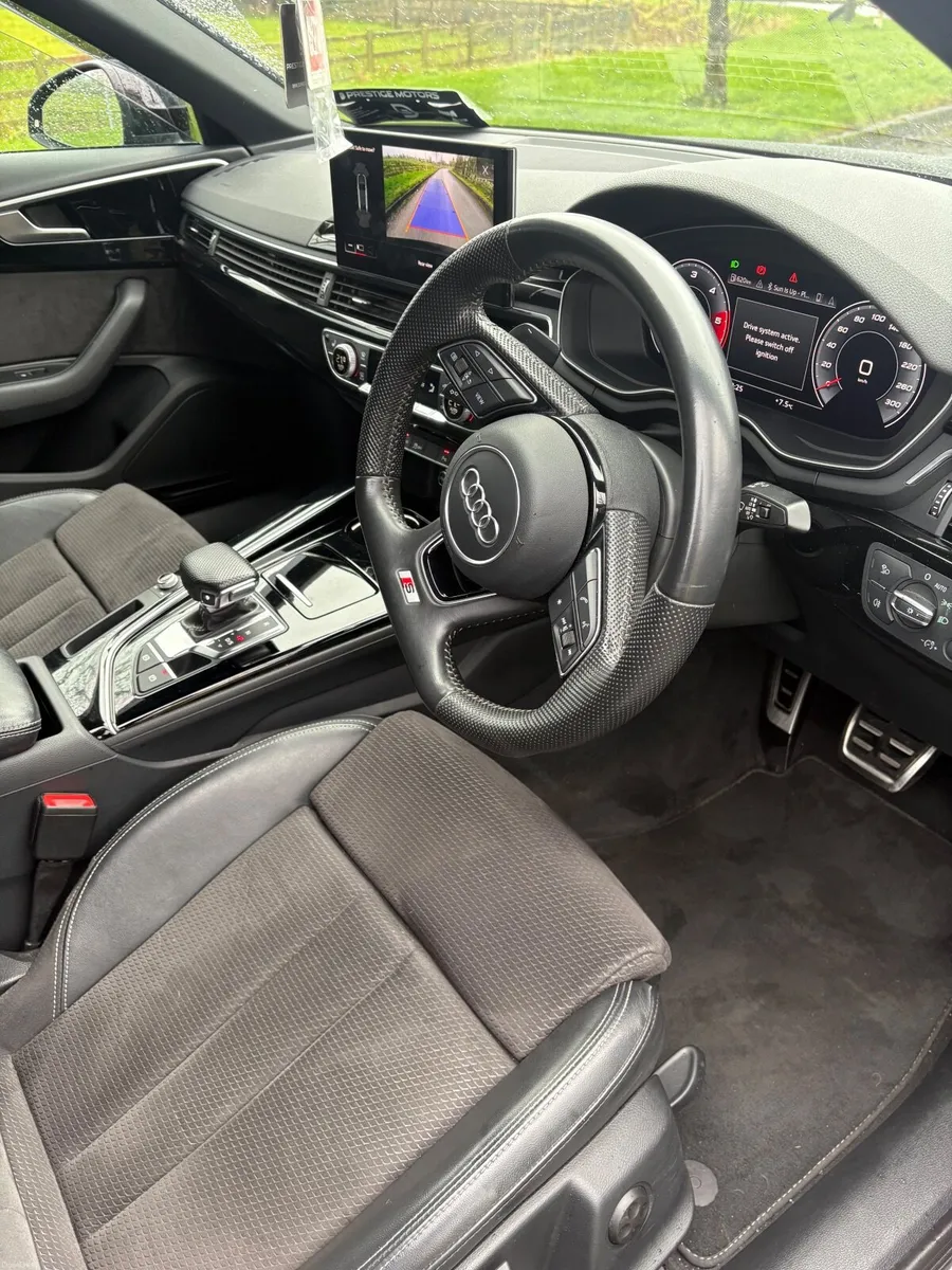 Audi A4 S-Line Black Edition - Image 3