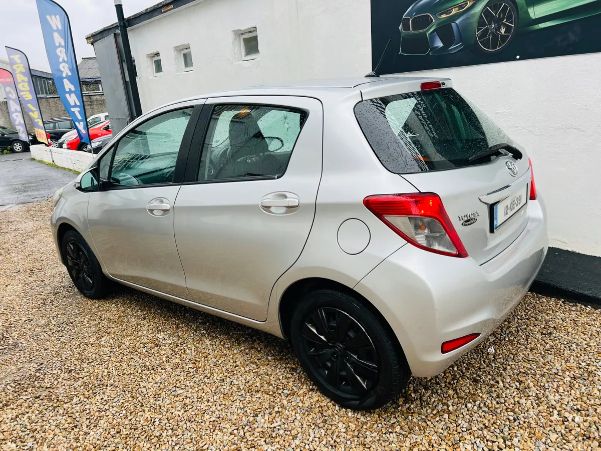 2012 Toyota Yaris 1.0 Vvti Luna - Image 3
