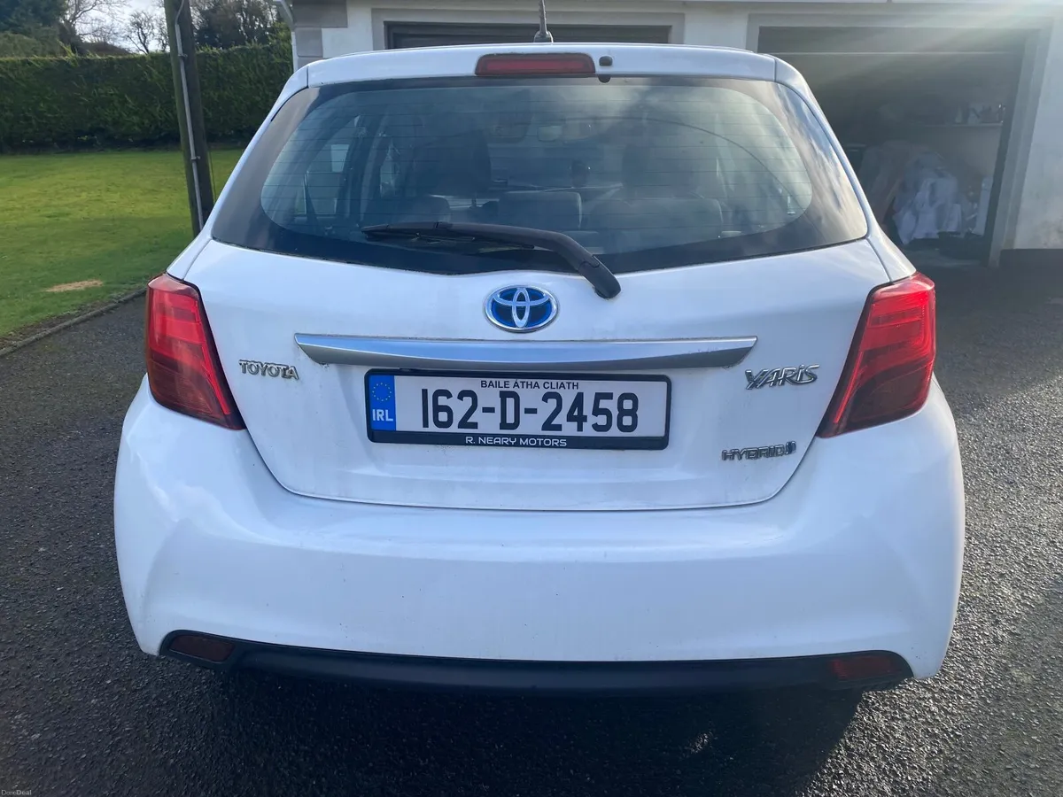 Toyota Yaris 2016 - Image 4
