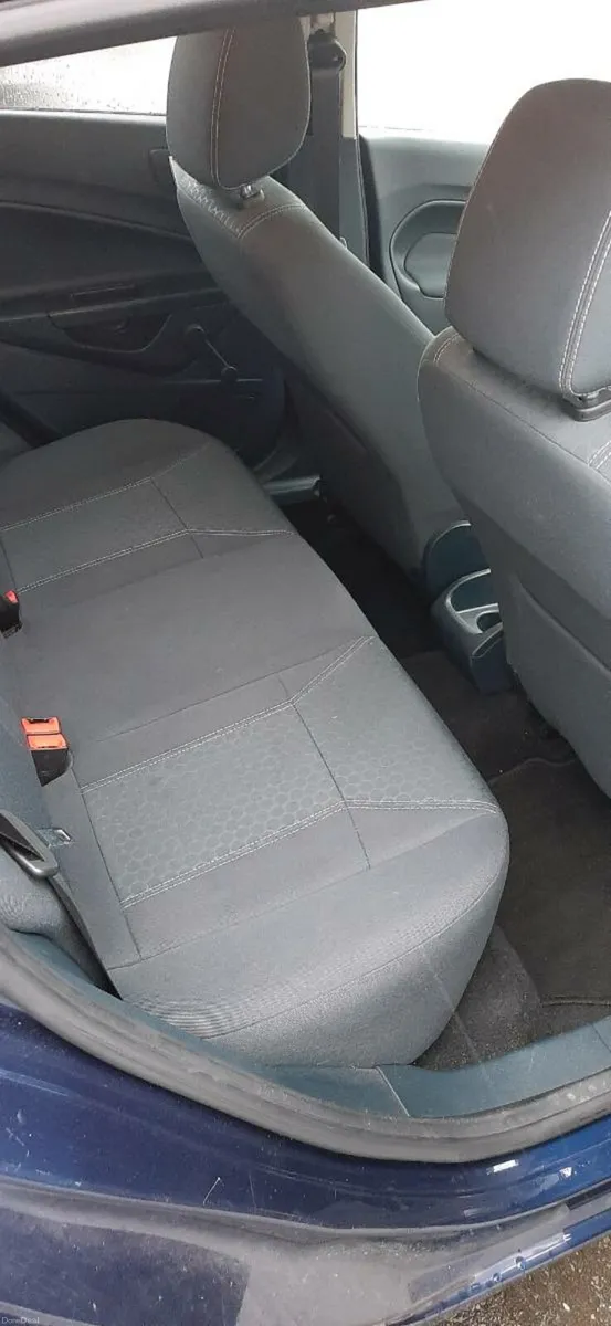 12 FORD FIESTA 1.4 TITANIUM  Automatic  55 miles - Image 3