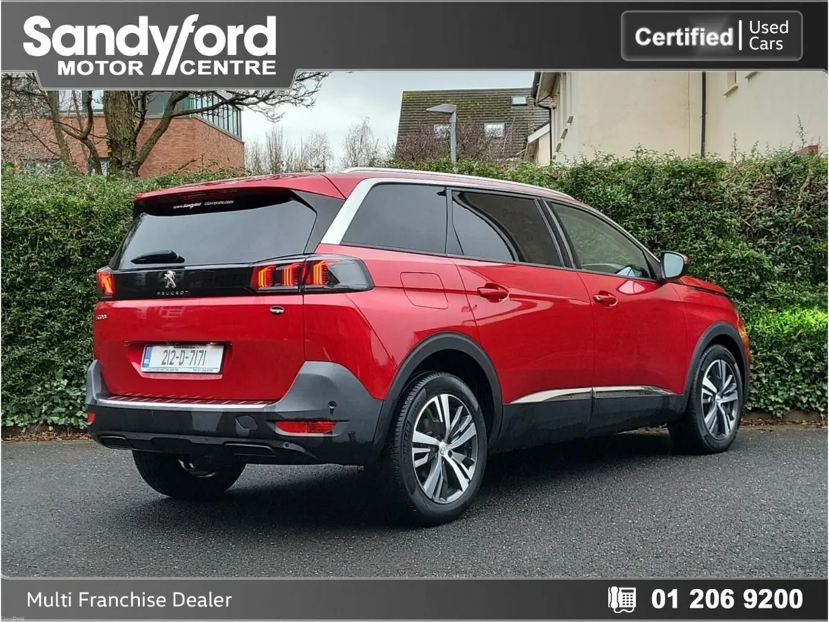 Peugeot 5008 1.2 PureTech**AUTOMATIC**ALLURE** - Image 2