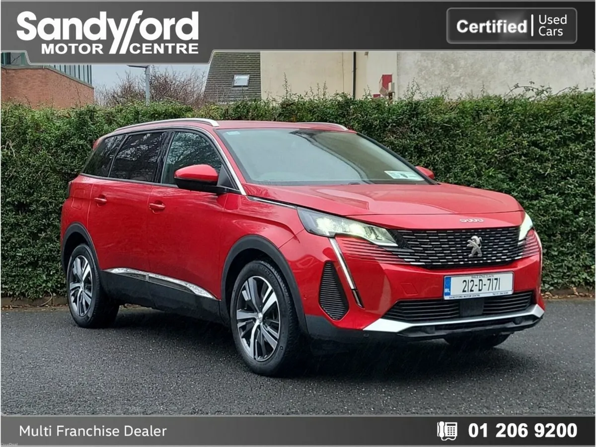 Peugeot 5008 1.2 PureTech**AUTOMATIC**ALLURE** - Image 1