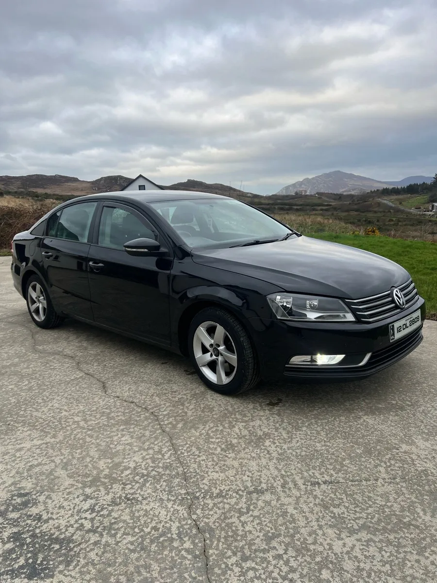 Volkswagen Passat *NCT 02/27* - Image 1