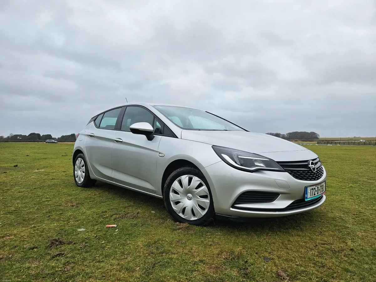 Opel Astra - Image 1