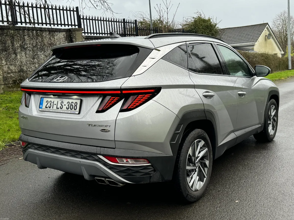 Hyundai Tucson Executive Plus -2023 - Image 4