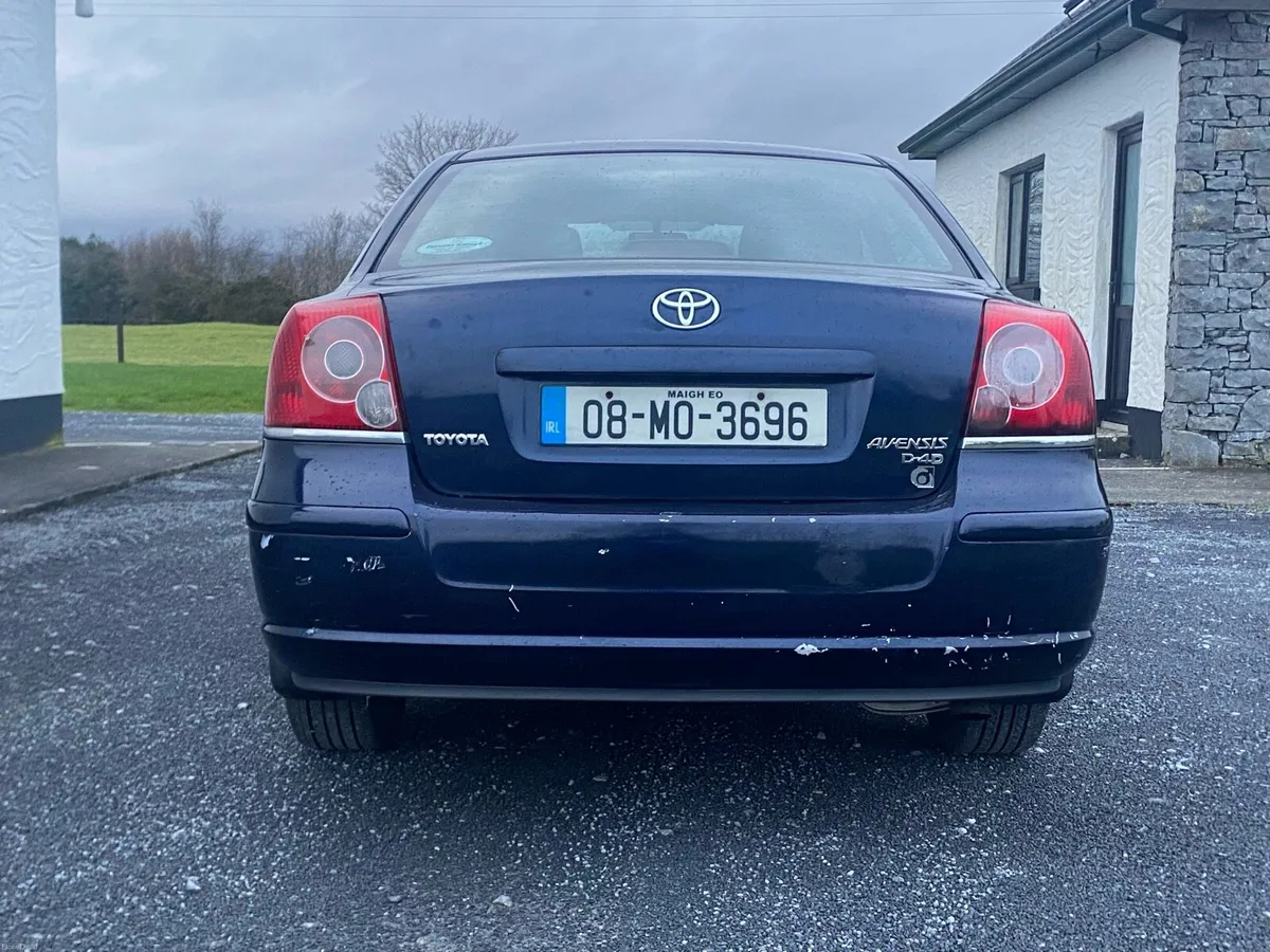 2008 Toyota Avensis - Image 2