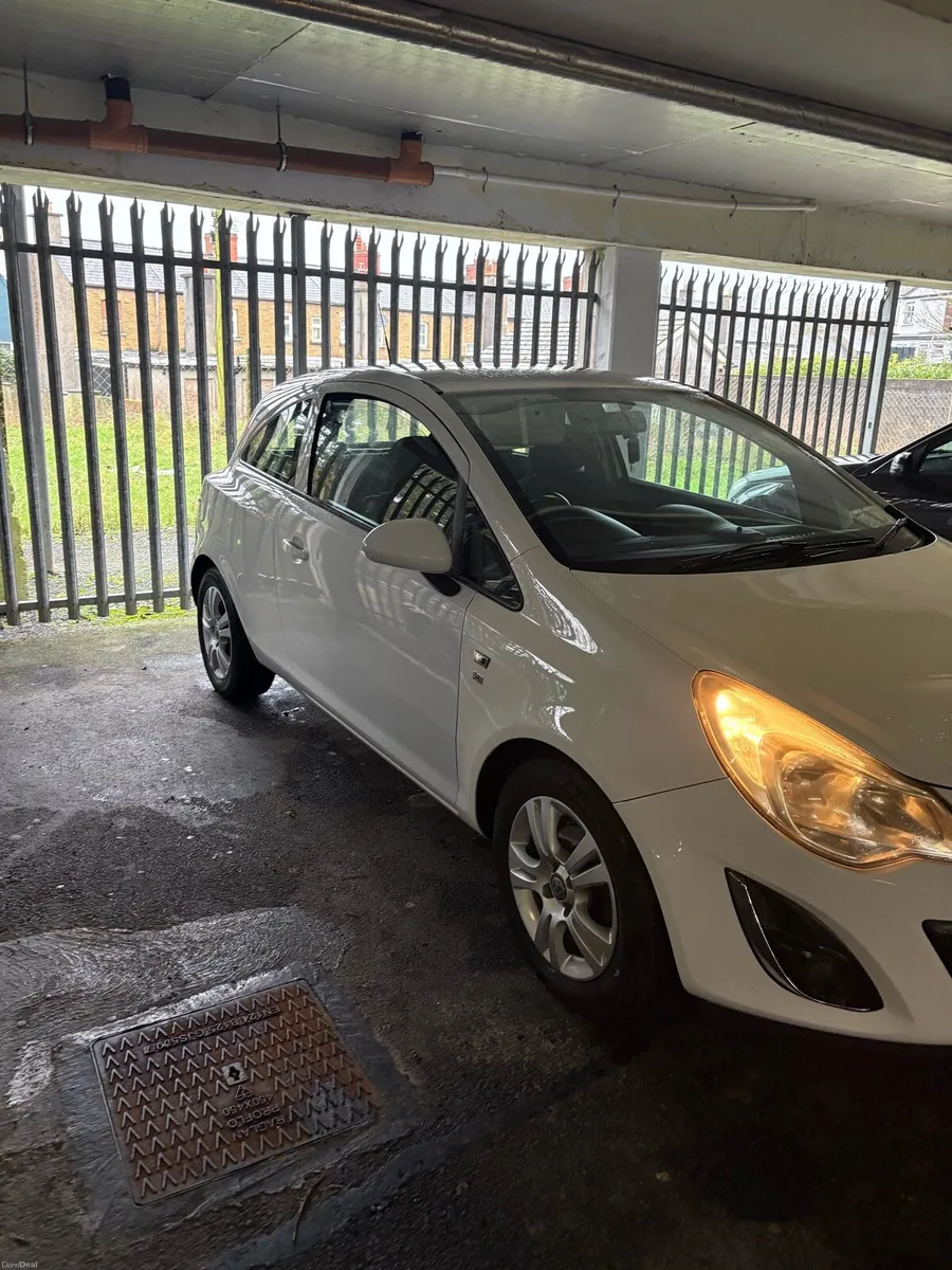 Vauxhall corsa 1ltr - Image 3
