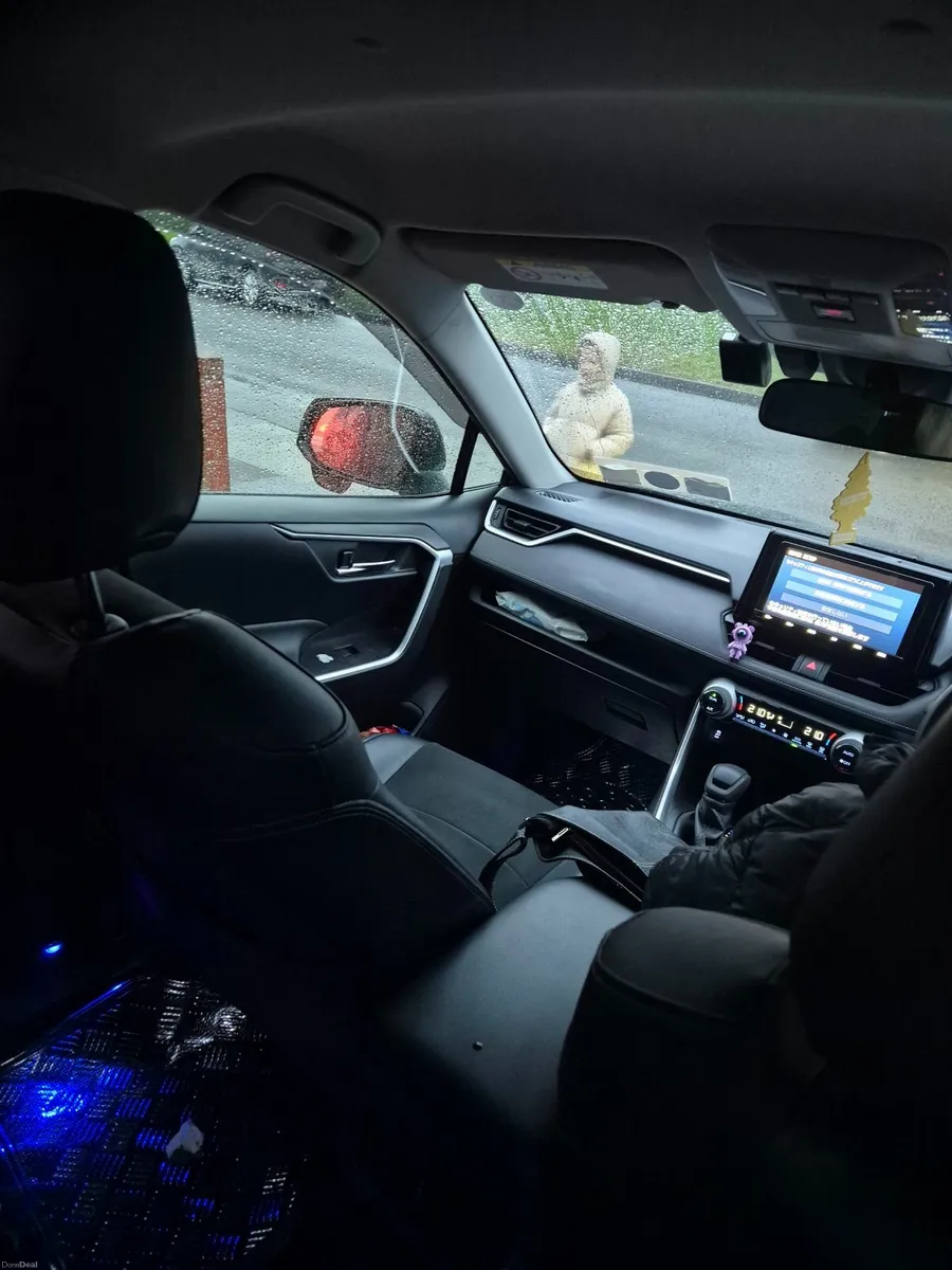 2019 Toyota RAV 4 Hybrid G 2.5l - Image 4