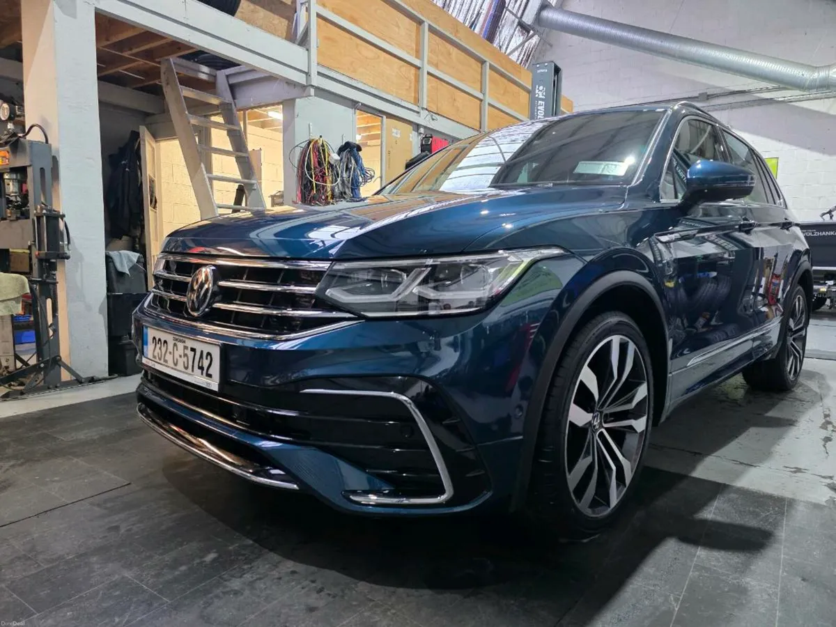 VW TIGUAN 232  2.0TDI R-LINE AUTOMATIC - Image 4