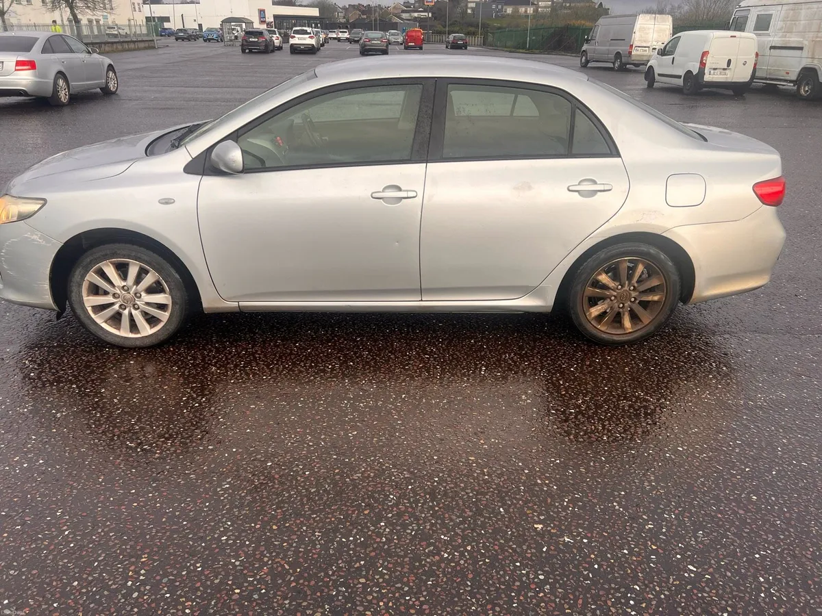 Toyota Corolla 2008 1.4 petrol - Image 2