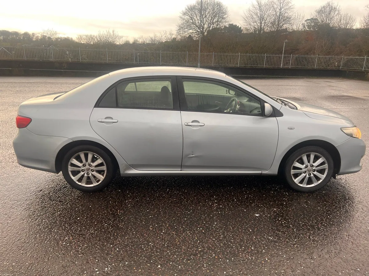 Toyota Corolla 2008 1.4 petrol - Image 4