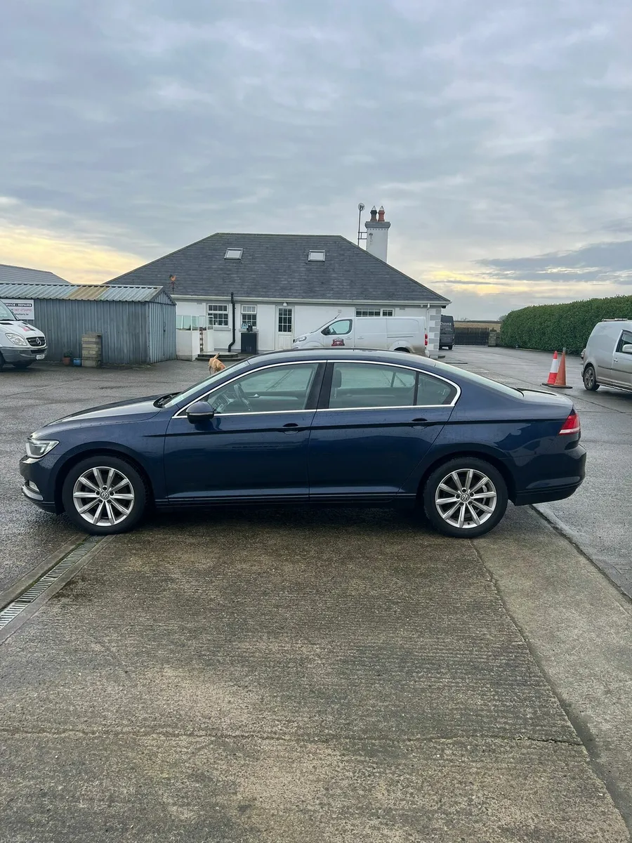 VOLKSWAGEN PASSAT 2.0 TDI DIESEL 2015 - Image 2