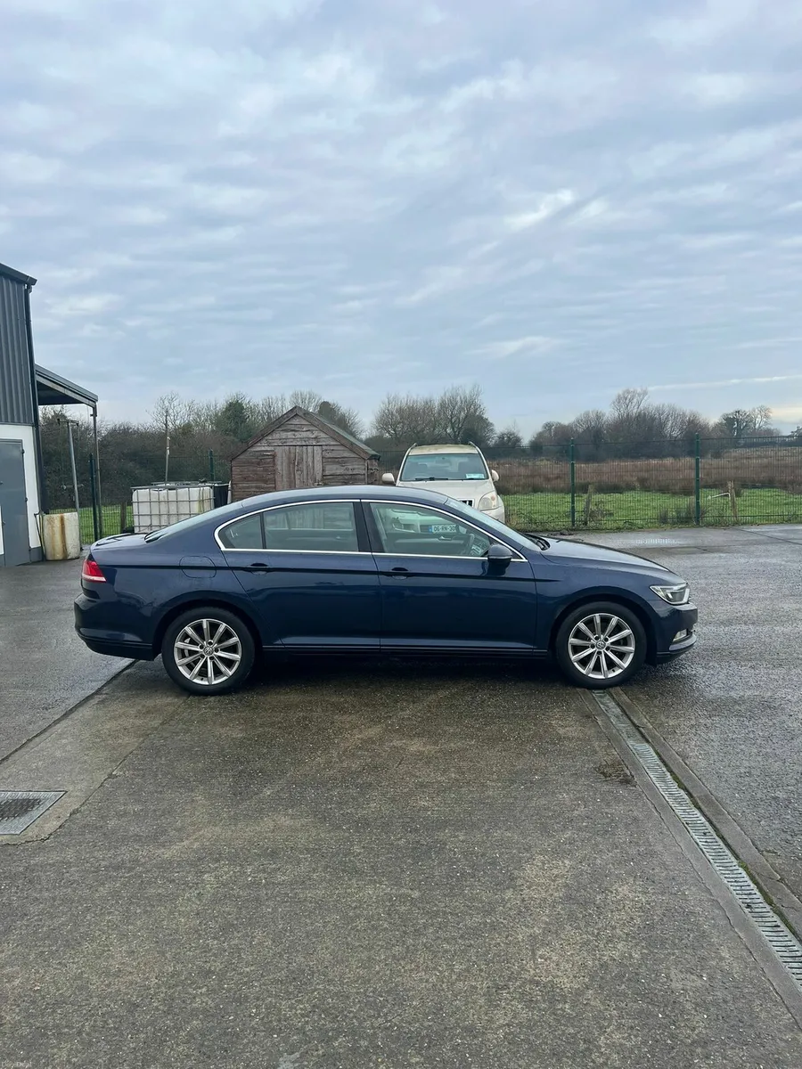 VOLKSWAGEN PASSAT 2.0 TDI DIESEL 2015 - Image 3