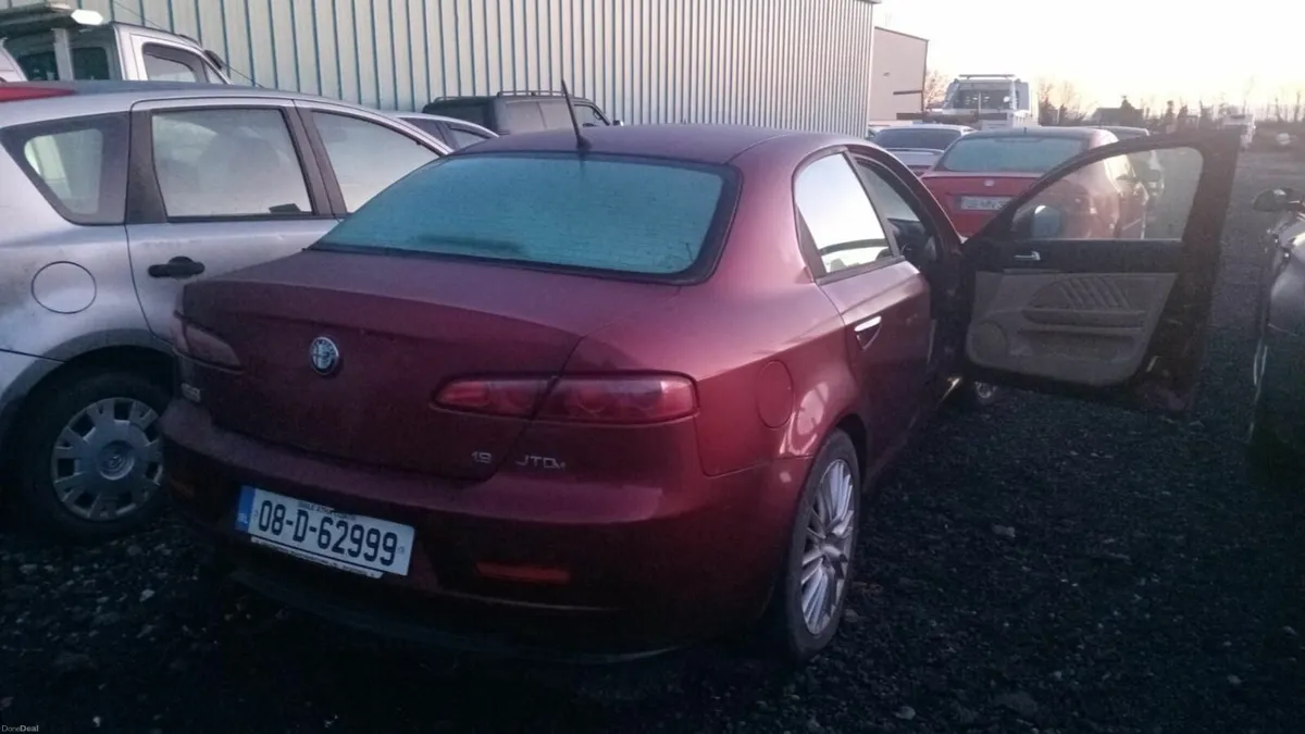 Alfa Romeo 159 2008 - Image 4