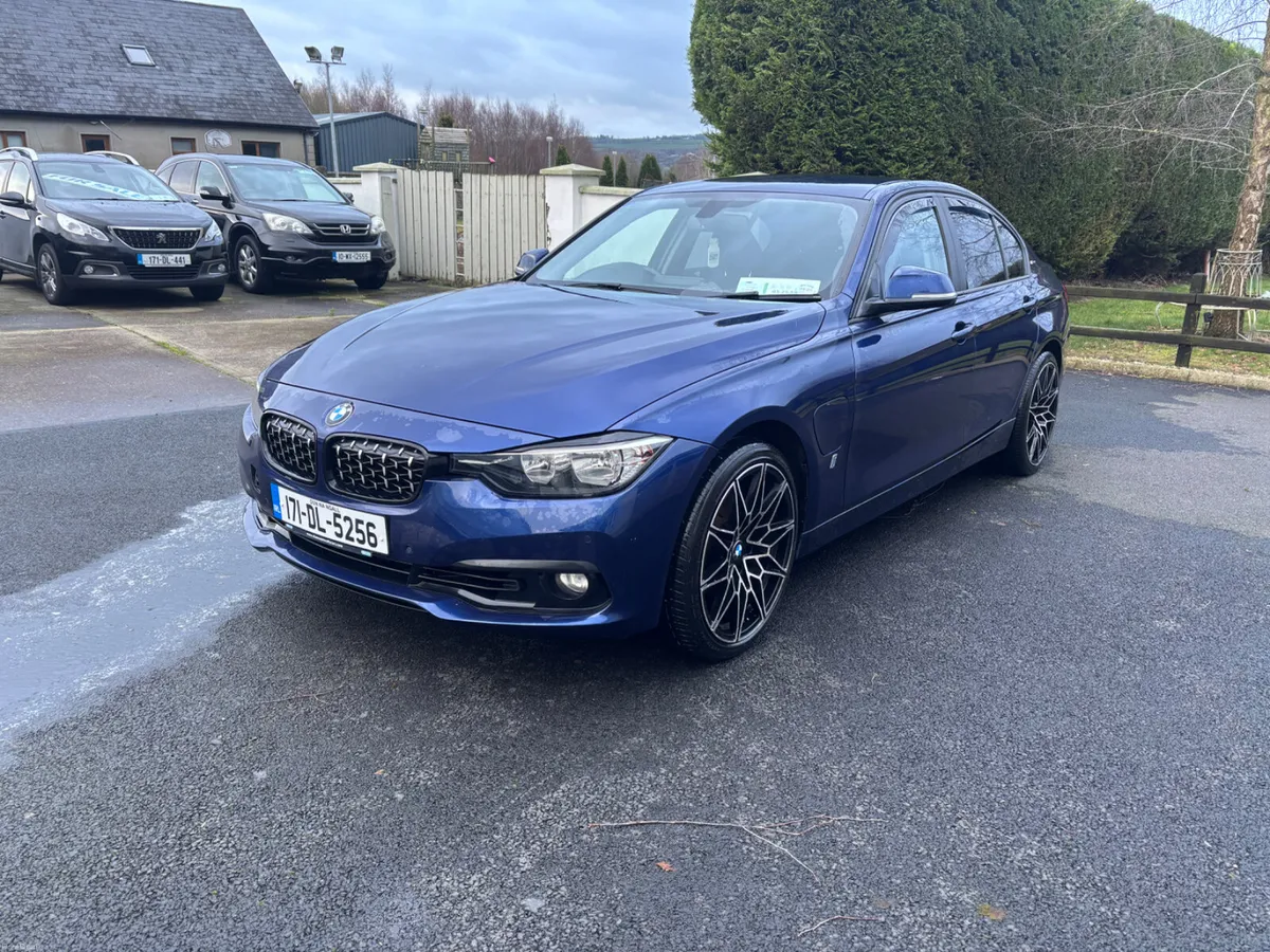 BMW 3-Series 2017 - Image 1