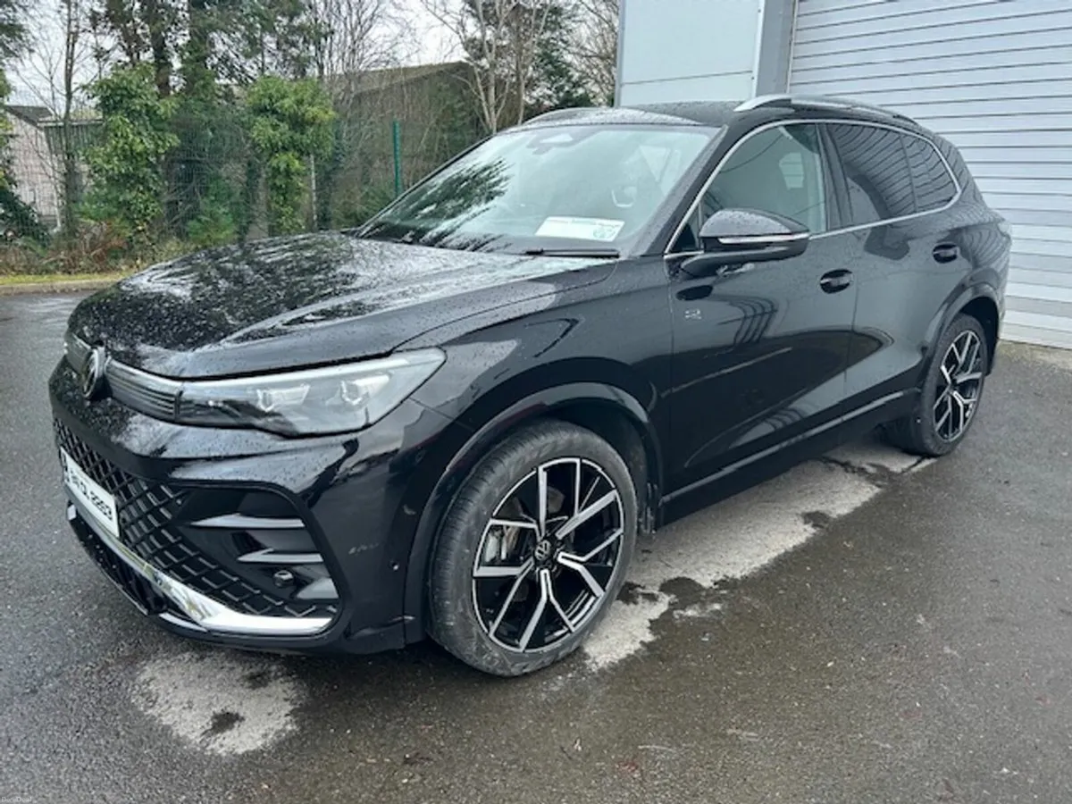 Volkswagen Tiguan 2.0 TDI 150HP R-Line DSG Electri - Image 2
