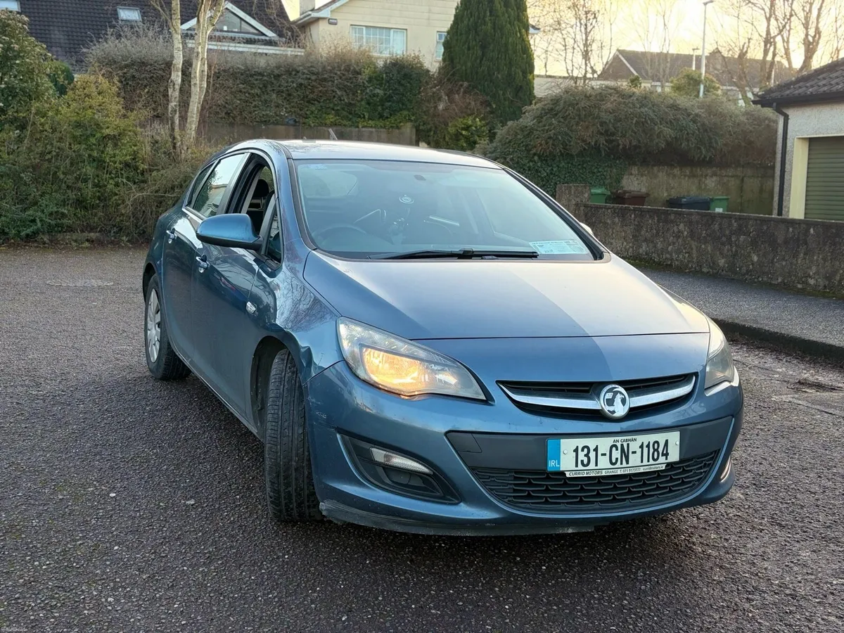 Vauxhall Astra 1.7 EcoFlex 2013 Taxed - Image 1