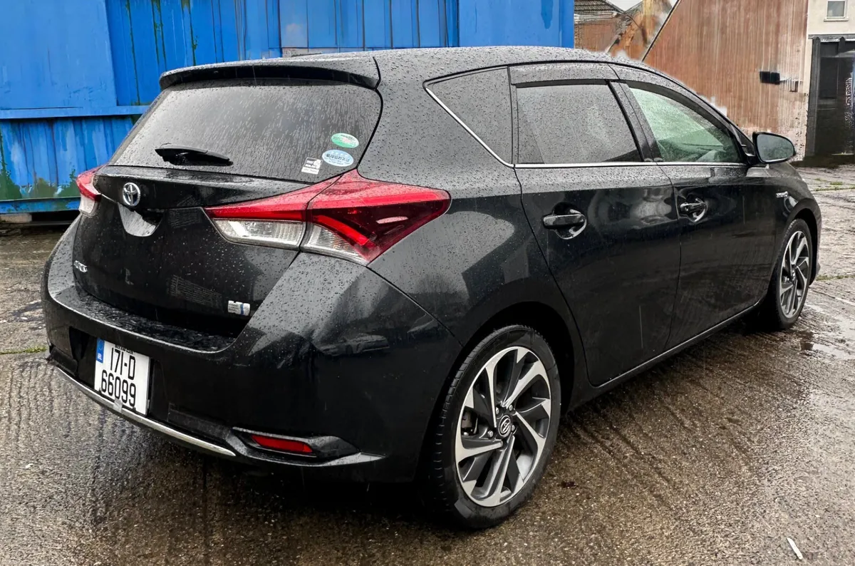 Toyota Auris 2017 - High Spec - Image 3