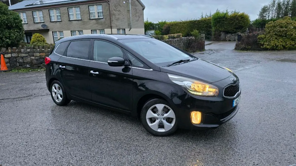Kia Carens 1.7 diesel manual - Image 2