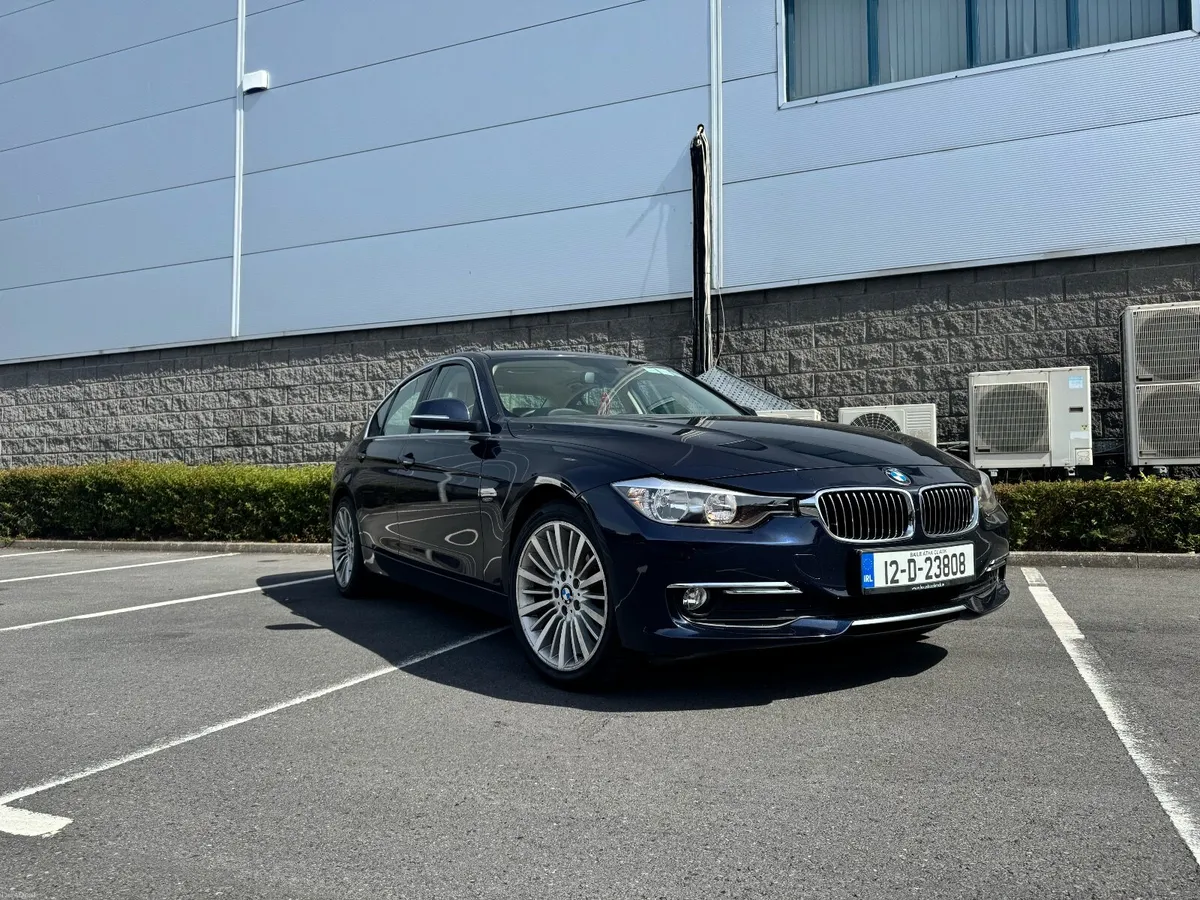 BMW 3-Series 2012 - Image 1