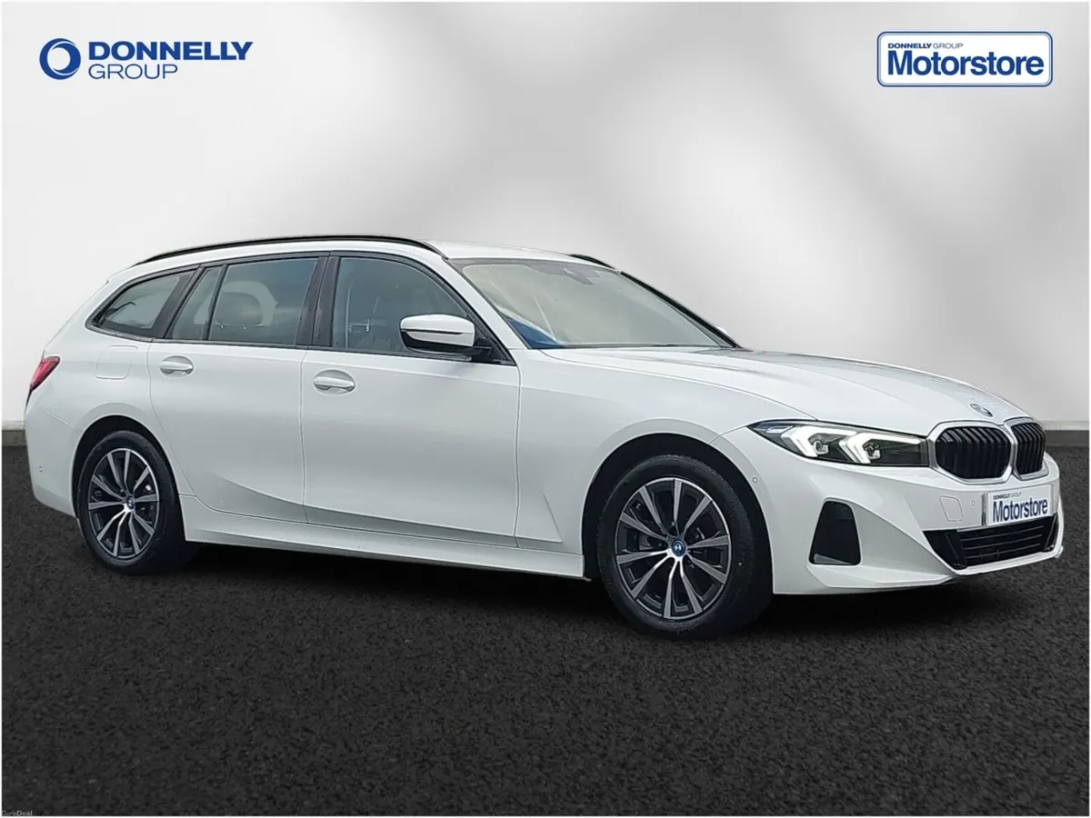 BMW 3 Series Touring Sport - Image 1