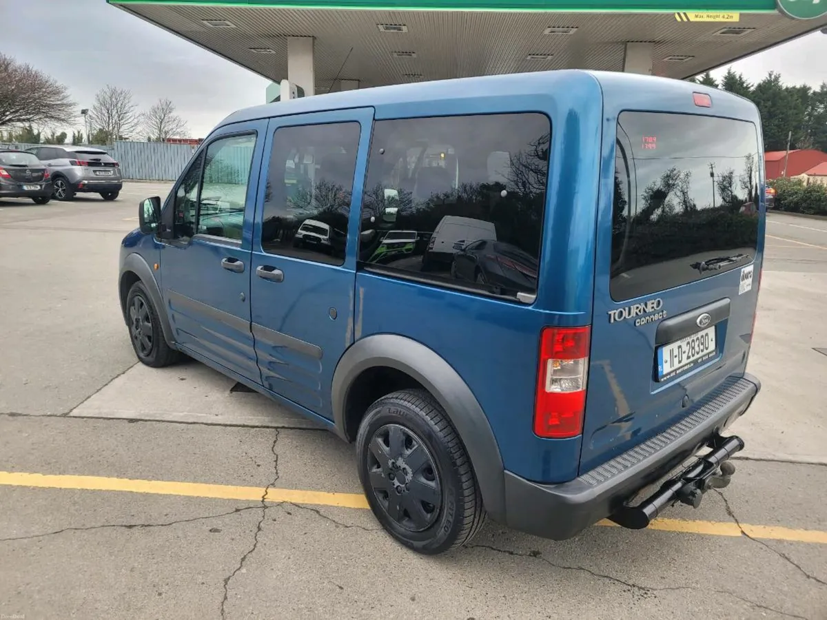 2011 ford tourneo - Image 4