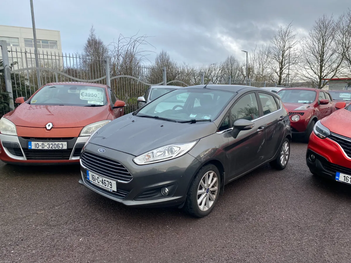 Ford Fiesta 2016 ONLY 66KLMS - Image 1