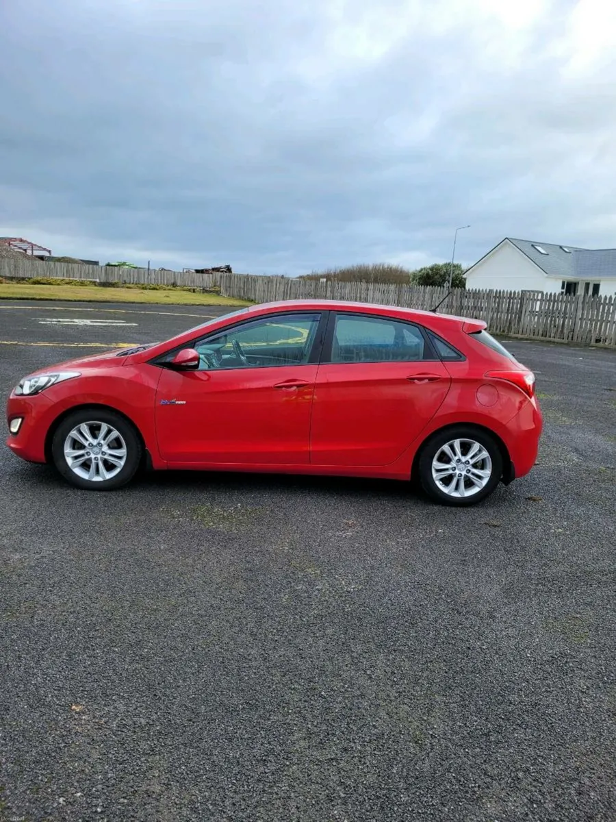 Hyundai i30 - Image 4