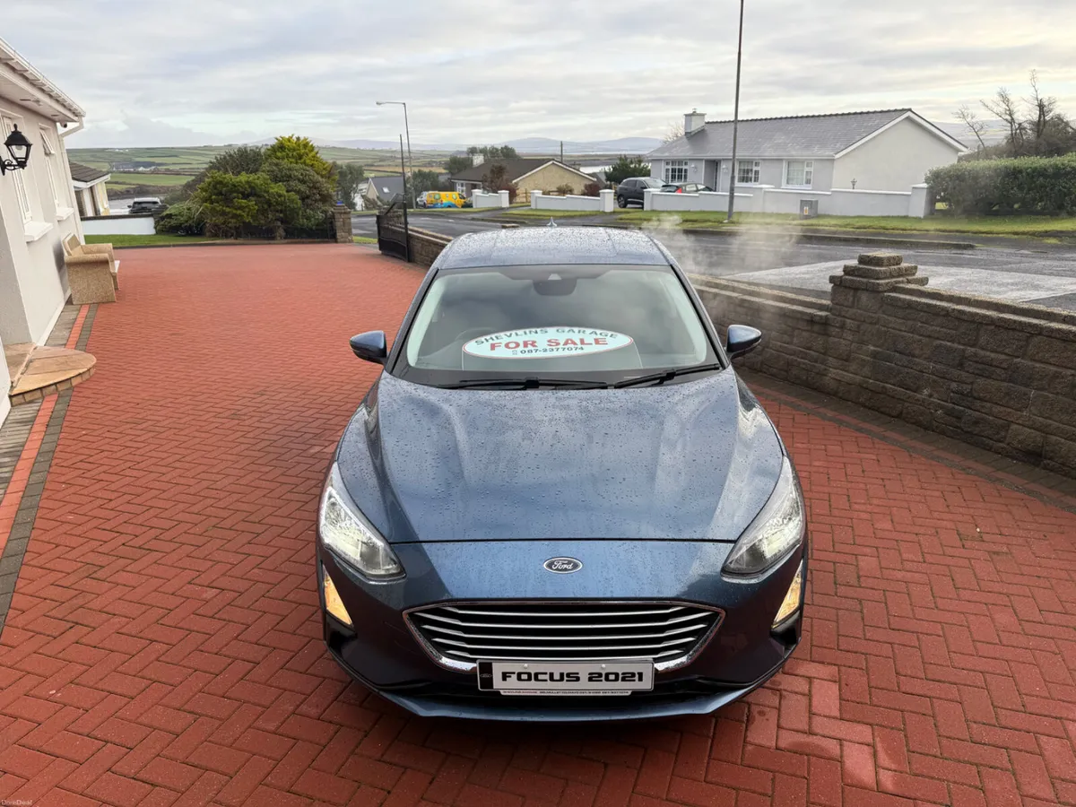 2021 (212) Ford Focus 1.5 Tdci Zetec Edition - Image 4