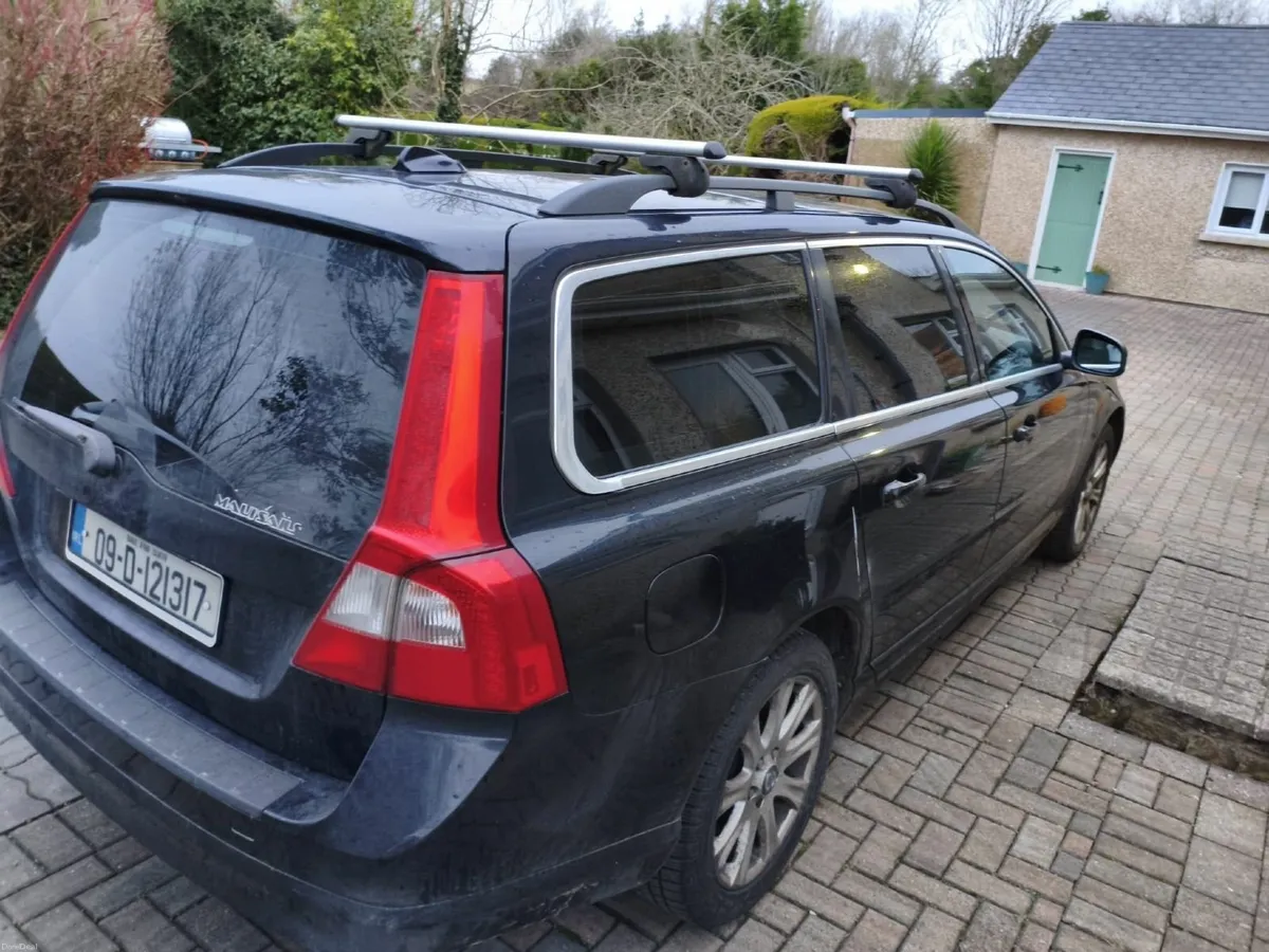 Volvo V70 2009 - Image 4