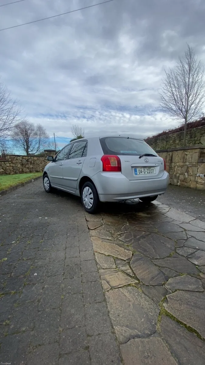 Toyota Corolla - Image 4