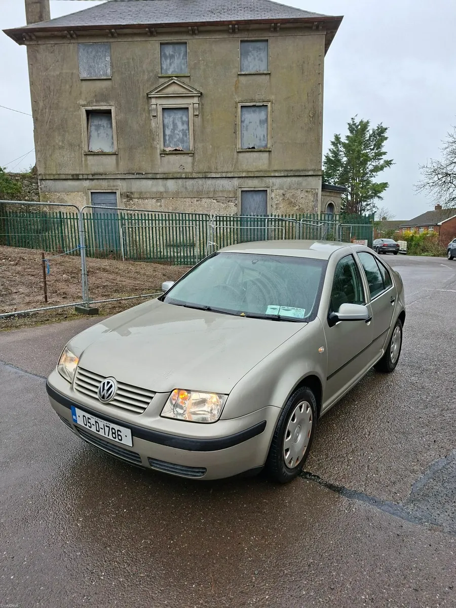 Volkswagen Bora 1.4 petrol - Image 3