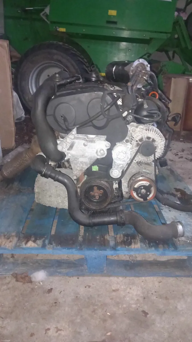 Volkswagen Passat 2008 - Image 2