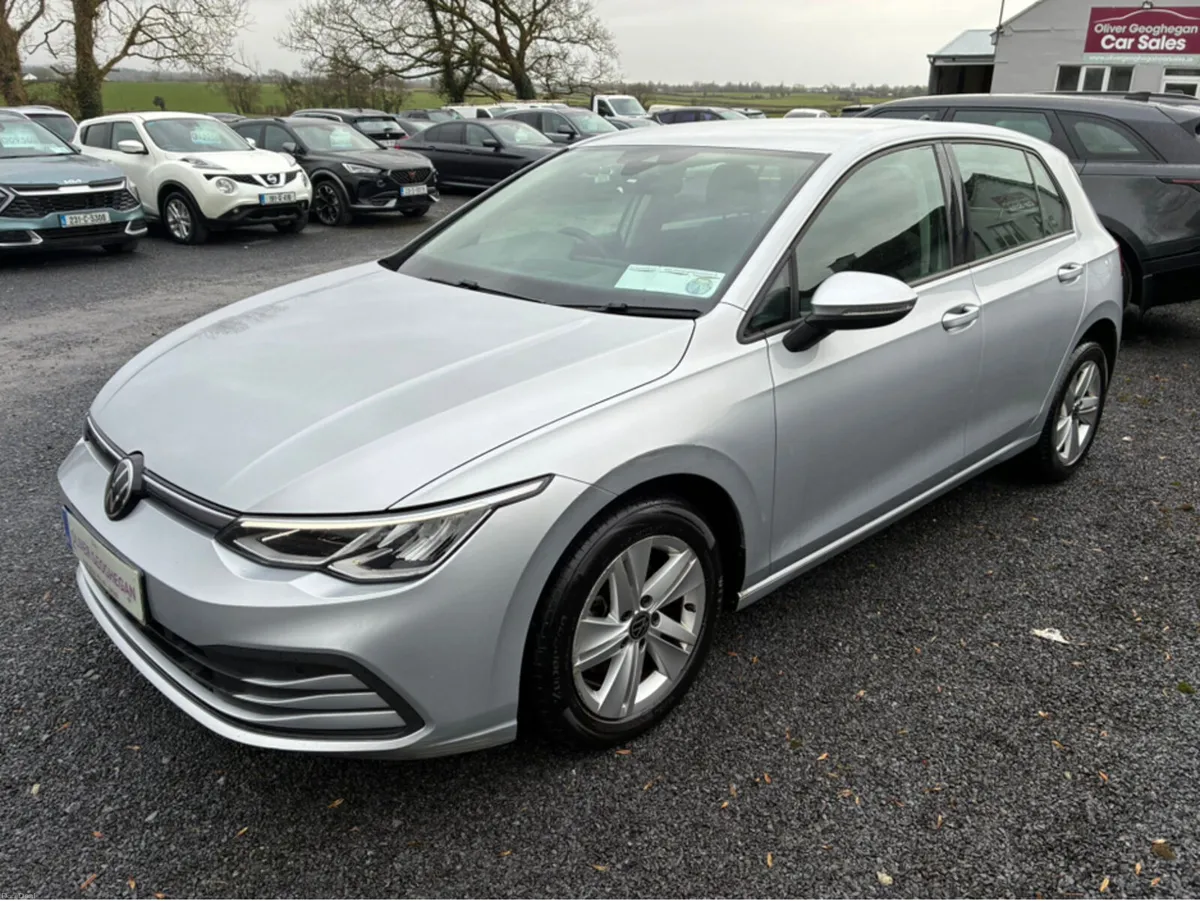 Volkswagen Golf DSG 1.0 LIFE TSI MHEV 110 BHP - Image 4