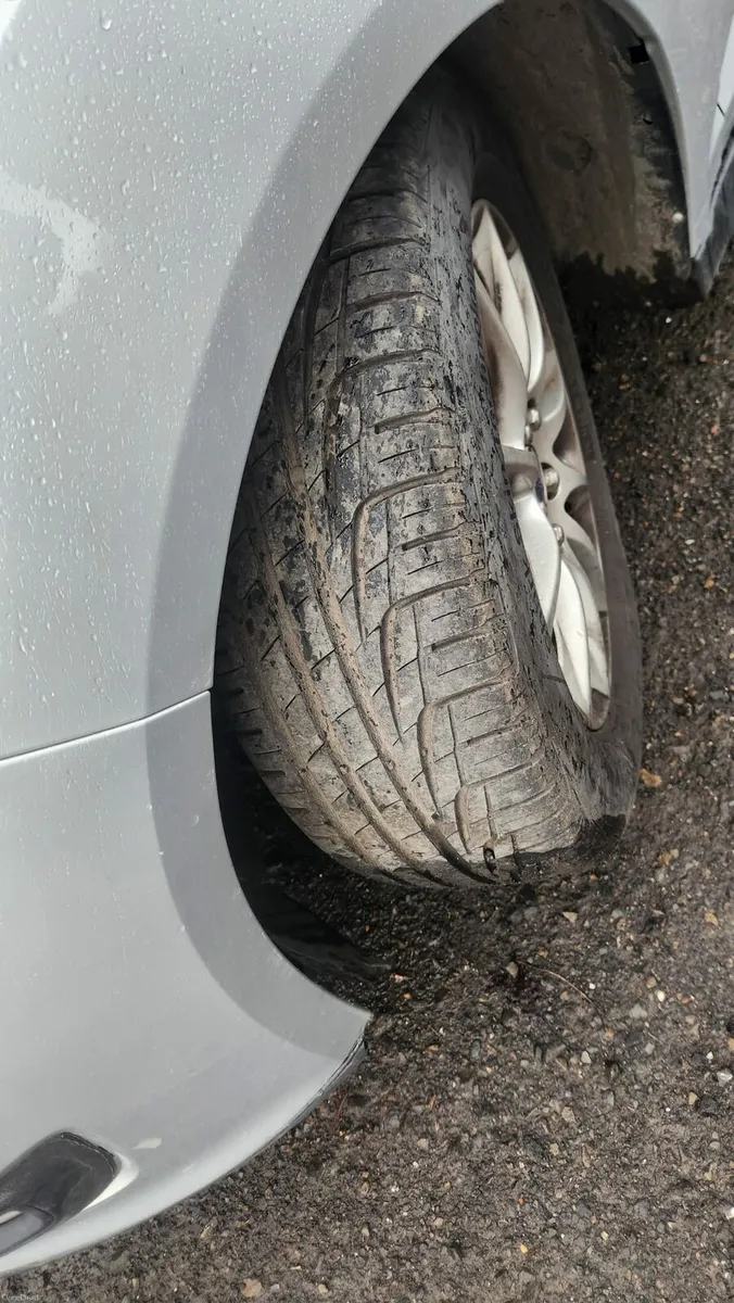Car - Image 6