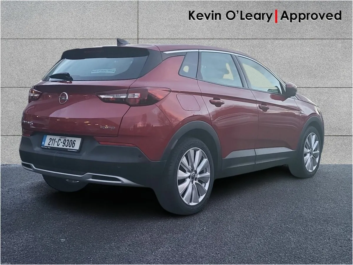 Opel Grandland X Elite 5Dr 1.2T 130PS - Image 3