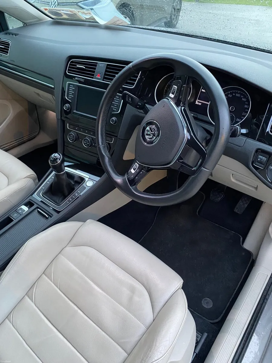 162 Volkswagen Golf Highline 1.6 TDI - Image 2