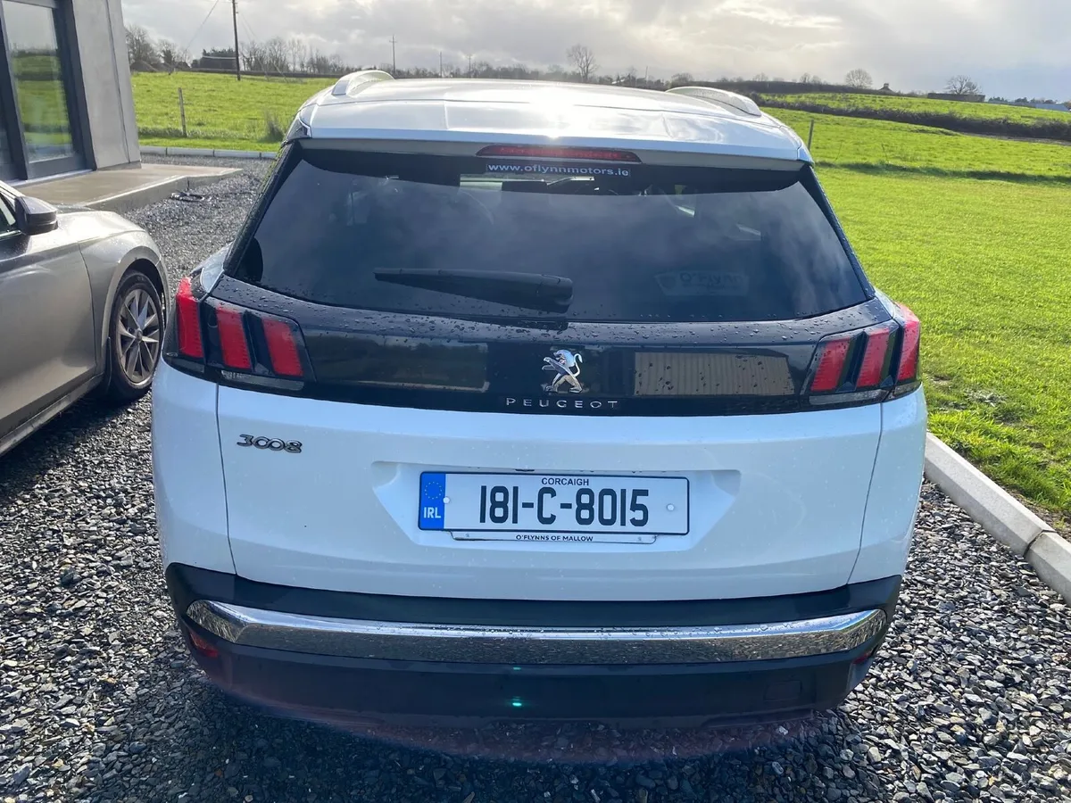 Peugeot 3008 2018 - Image 2