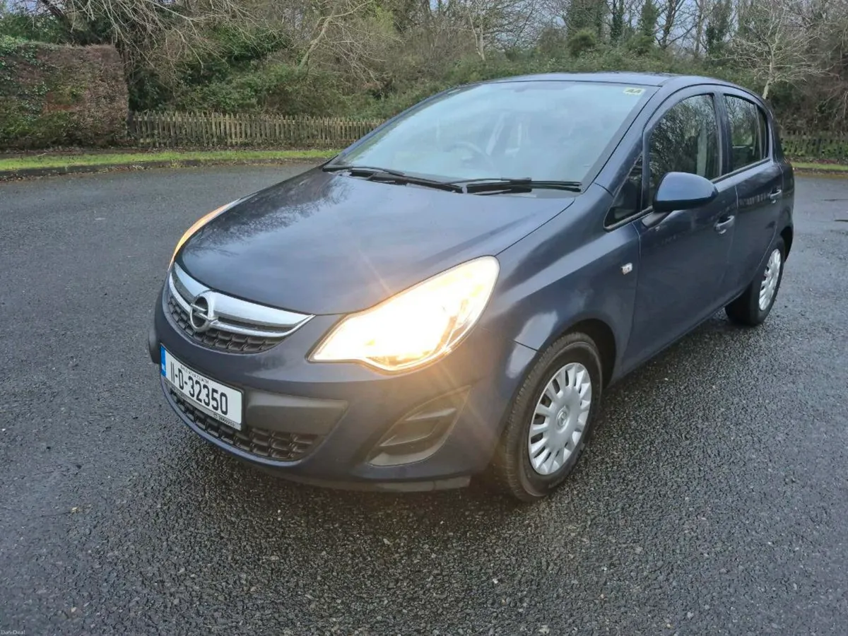 OPEL CORSA 1.2 PETROL**ONLY 50,000mls**LIKE NEW** - Image 2