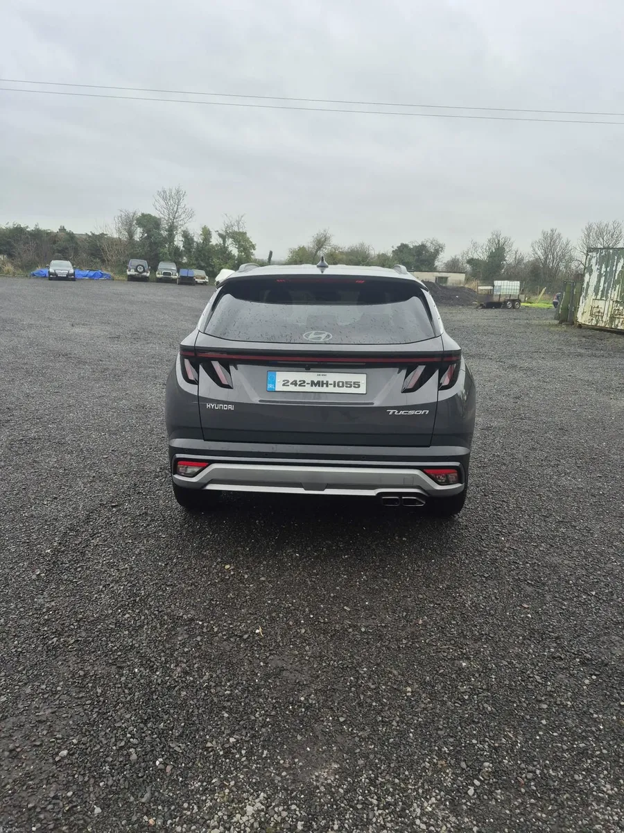 Hyundai Tuscon  Executive Plus 1.6 Diesel - Image 4