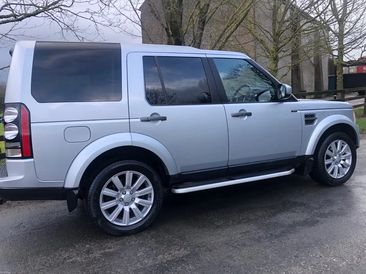 LAND ROVER DISCOVERY  TD V6 AS NEW MINT 333 TAX - Image 2