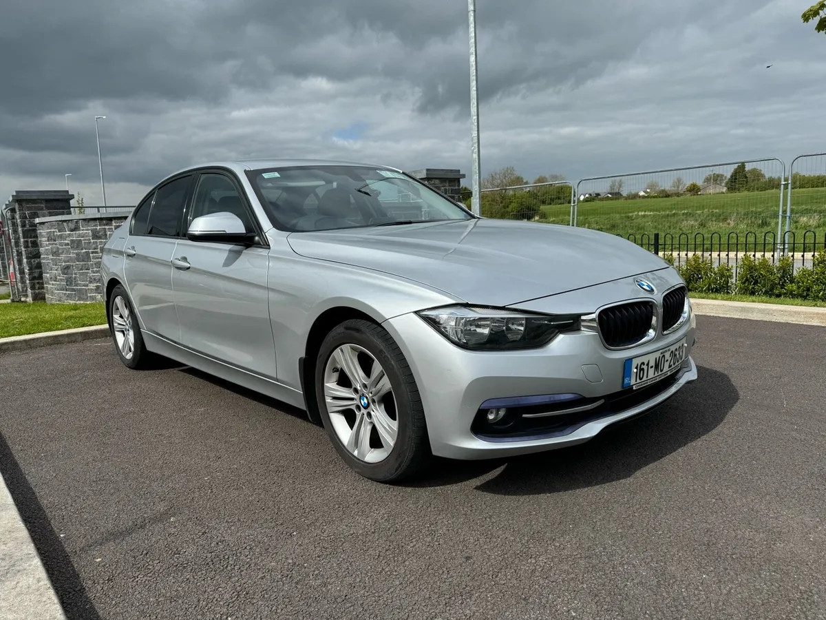2016 BMW Sports Automatic - Full service history - Image 3