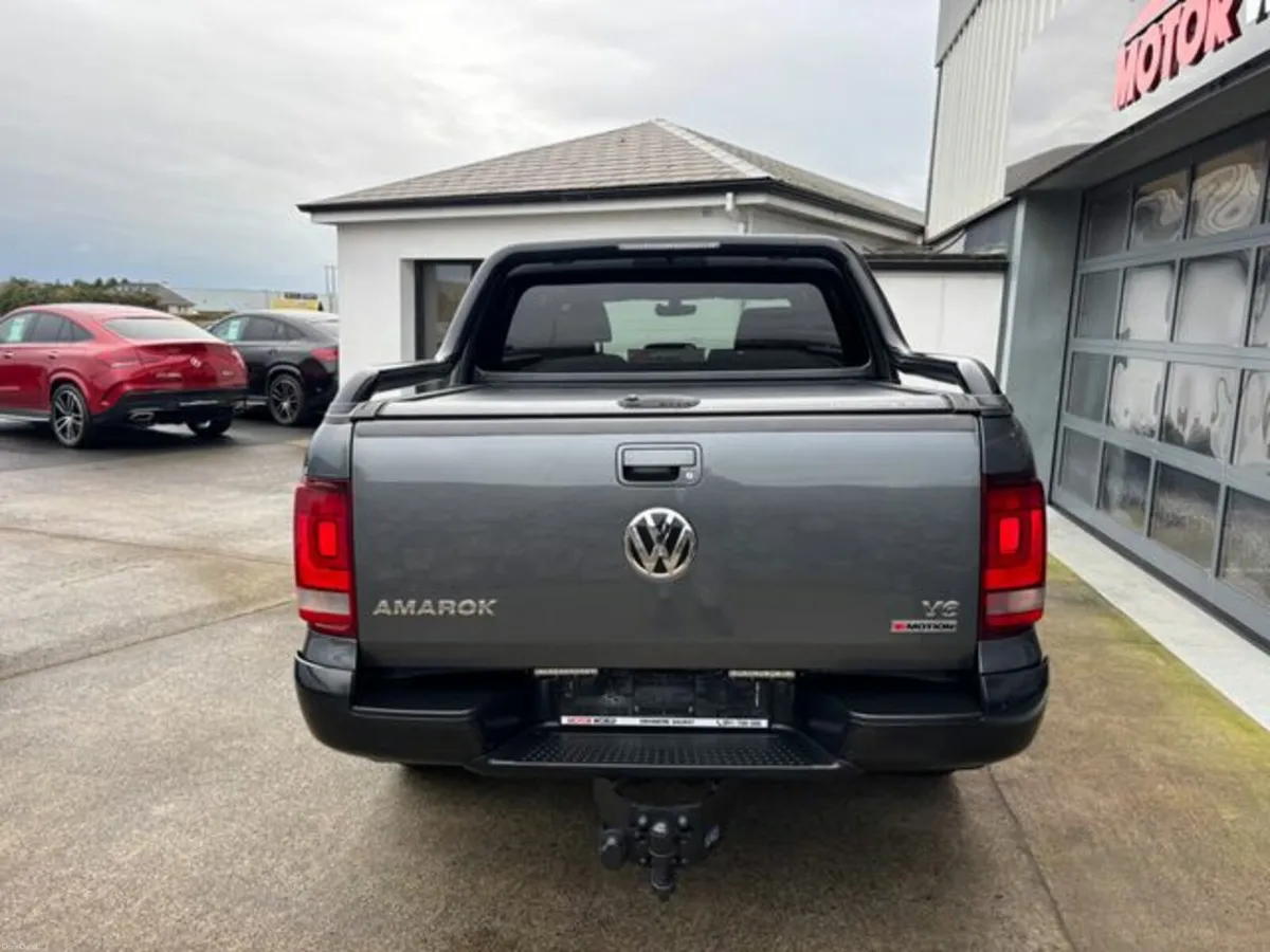 Volkswagen Amarok DC V6 TDI BLACK EDITION 4MOTION - Image 3