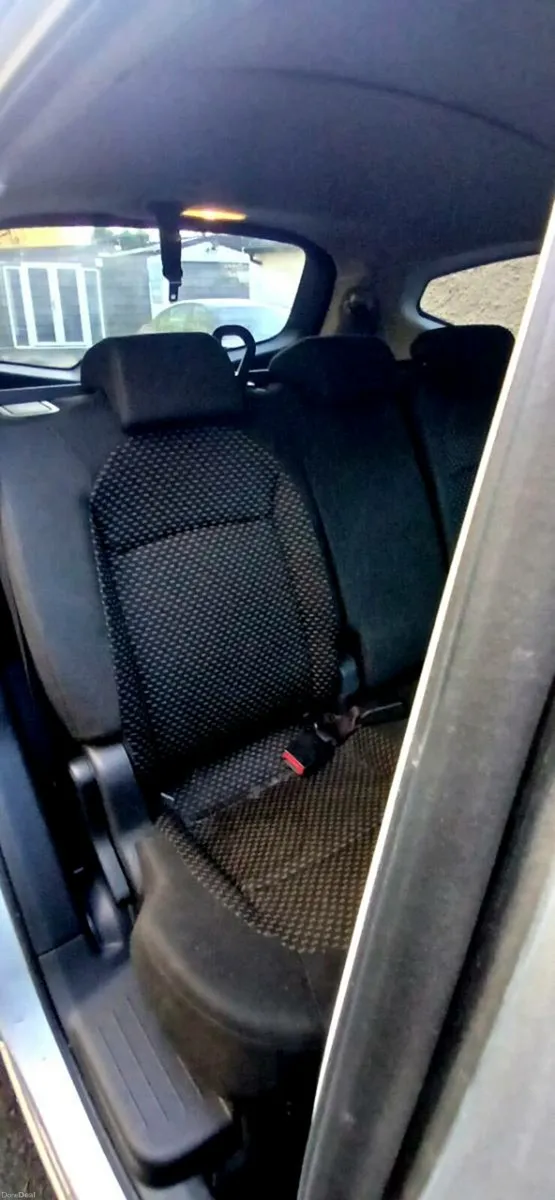 Quasqai +2 7 Seat Tax New Nct Pan Roof dci - Image 3