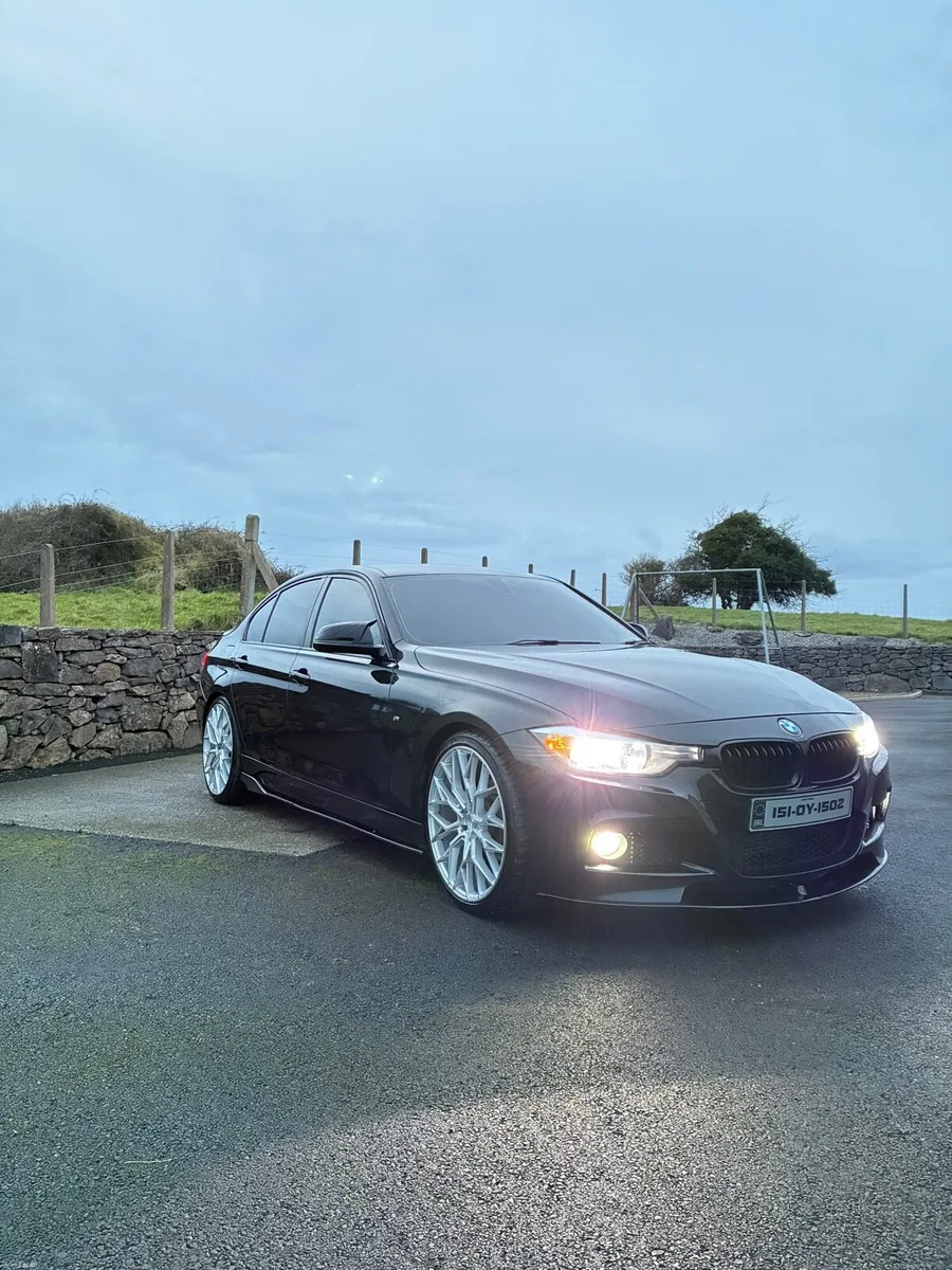 BMW 318D m-sport - Image 1