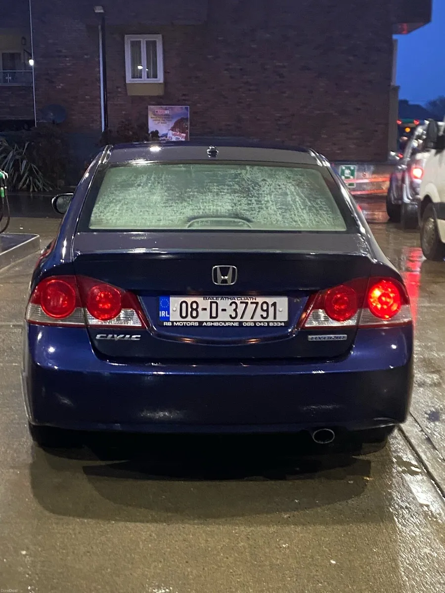 Honda Civiv hybrid - Image 2